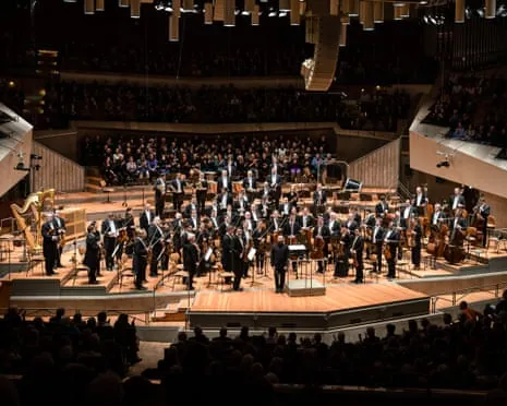 Composer Schoenberg: Concerto for Violin, Transfigured Night, Jacob's Ladder Recording Review – A Compelling and Impressive Release